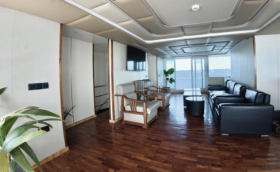 Salon con vistas al oceano